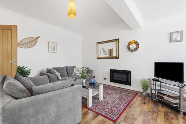 6 Harley Court, Blake Hall Road, Wanstead photo 4