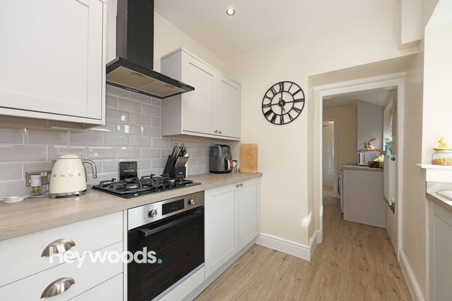 87 Chapel Street, Stoke-On-Trent photo 4