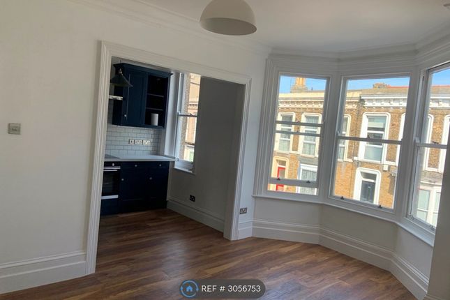 Flat, Kathleen Court Ethelbert Road, Margate photo 2