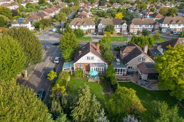 Thumbnail Detached house for sale in Cheam Road, Cheam, Sutton