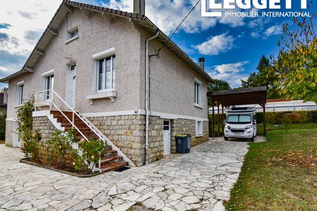 Thumbnail Villa for sale in Terrasson-Lavilledieu, Dordogne, Nouvelle-Aquitaine