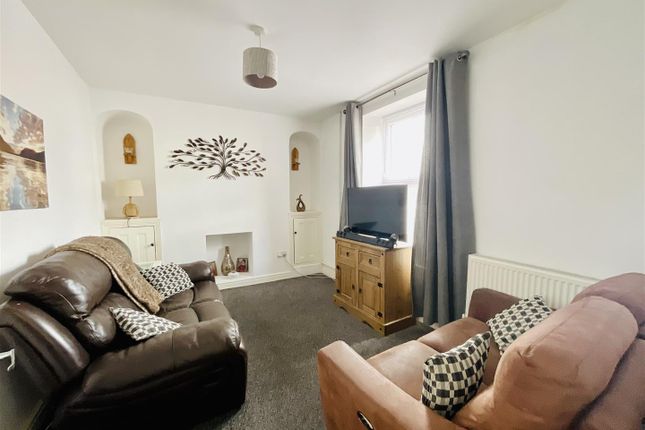 9, Pemberton Road, Llanelli photo 2