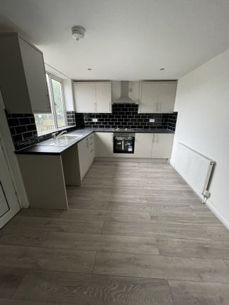 Thumbnail Terraced house to rent in Model Road, Leeds