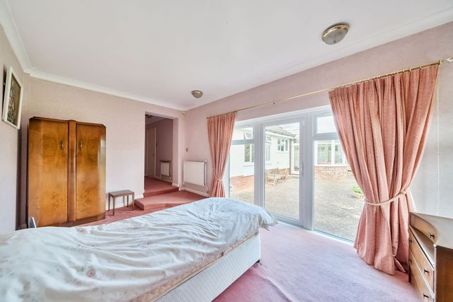 5 Rozelle Close, Winchester photo 5