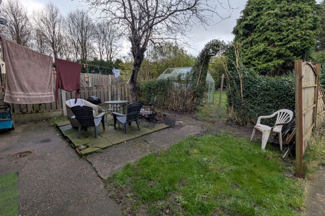 270 S9 1WD, Bawtry Road, Sheffield photo 3