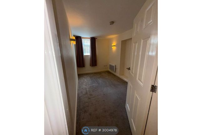 Apartment, The Old School House Lodge St, Bradford photo 2