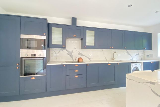 2, Walshingham Road, Orpington photo 2