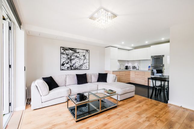 Flat 20, Romford photo 4
