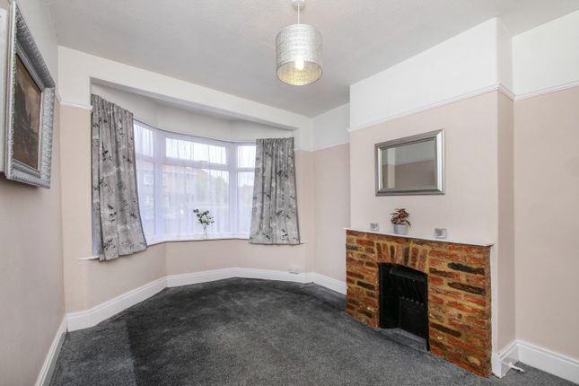 226, Tang Hall Lane, York photo 2