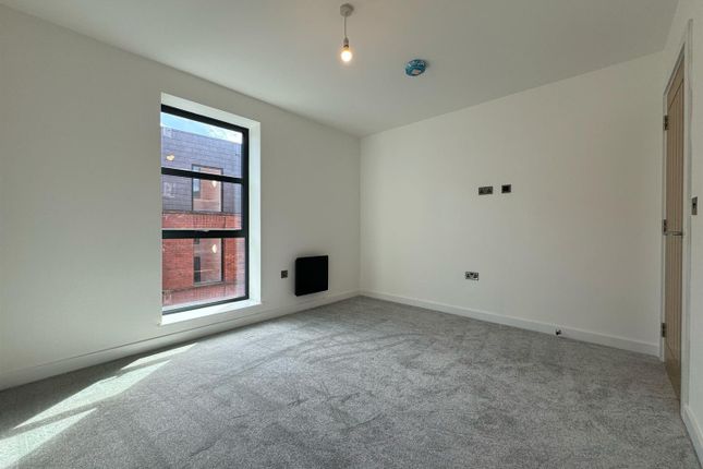 Flat to rent in 6 Camden Drive, Birmingham