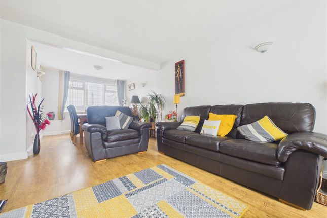 13, Coley Grove, Stafford photo 2