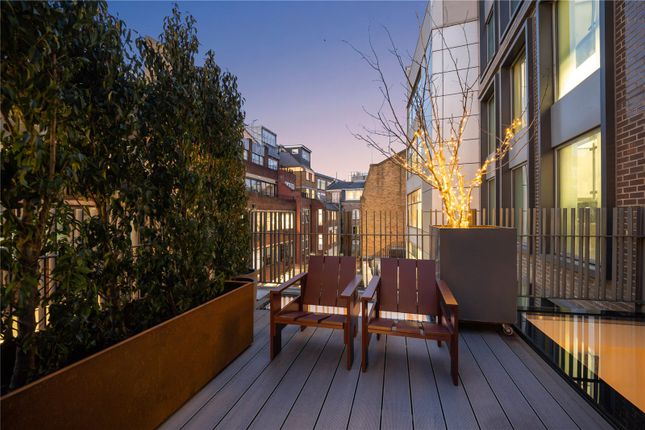 9, Clerkenwell Green, London photo 2