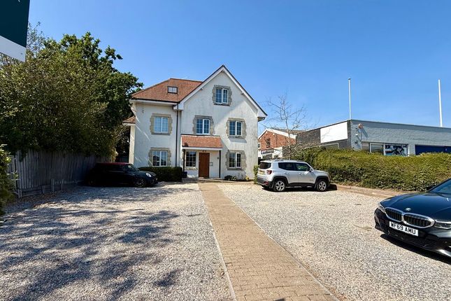 4, The Art House, Milford Road, Lymington photo 2