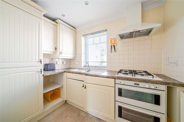 Flat 4, Anstis Court, 44, Woolbrook Road, Devon photo 3