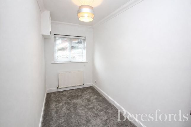 90, Mountnessing Road, Billericay photo 5