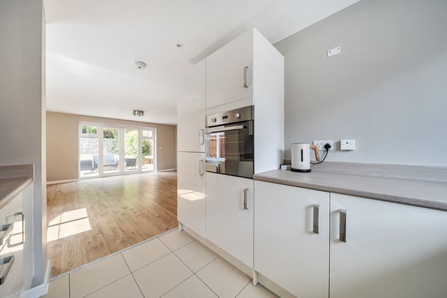 81, Crocker Way, Wincanton photo 3
