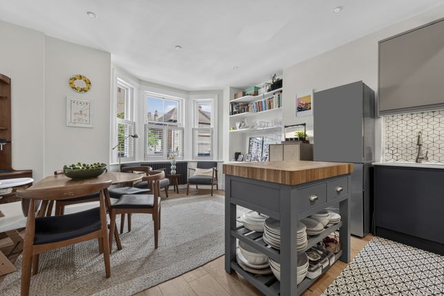 8a, Solway Road, London photo 3