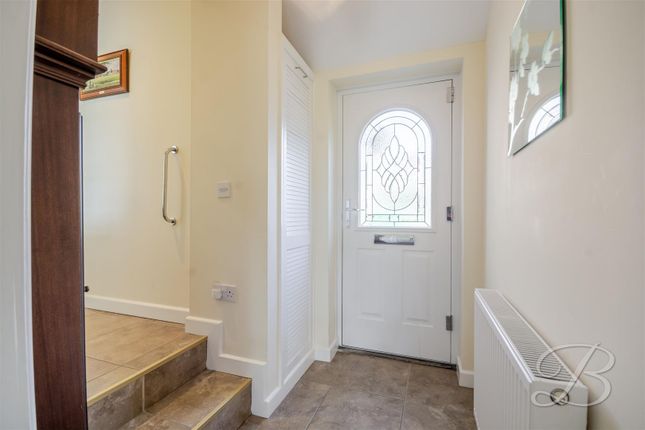 15, Newboundmill Lane, Mansfield photo 4