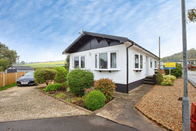 2-bed caravan on Brookfield Park, Old Tupton, £160,000