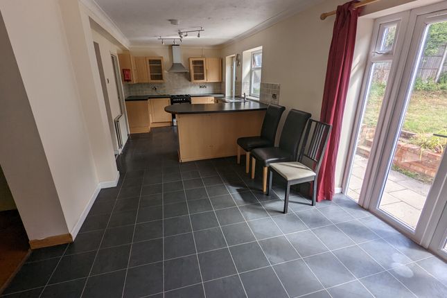 51, Ennerdale Road, Reading photo 2