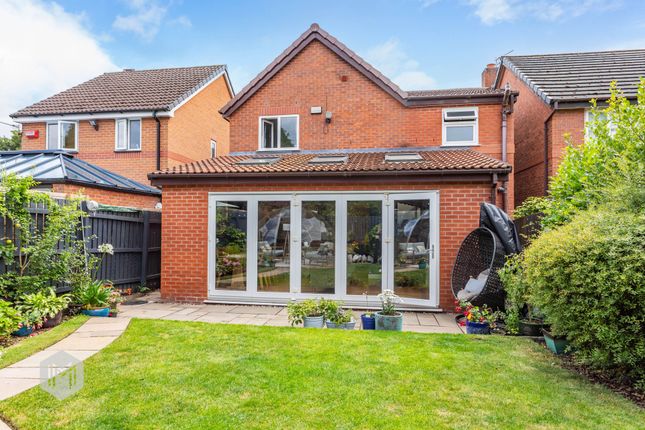 8 Garner Drive, Manchester photo 4