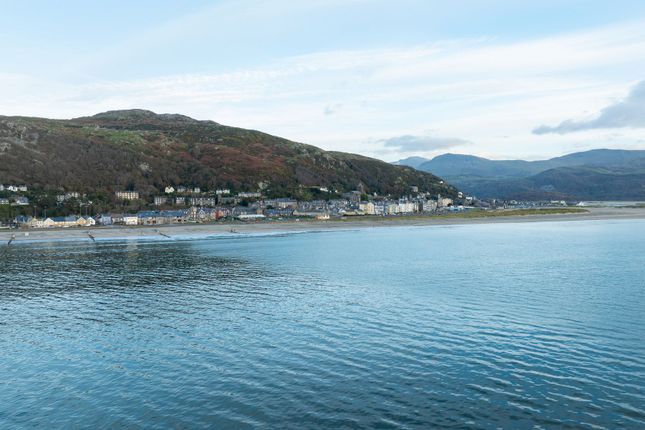 Hafan Y Traeth Marine Parade, Barmouth photo 3