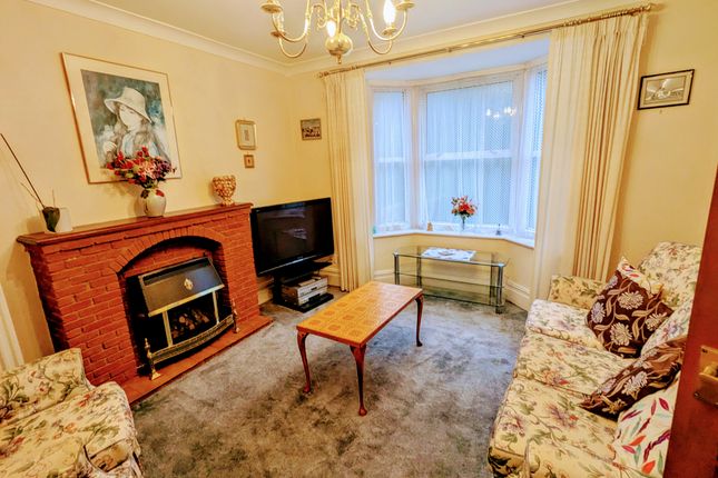 15, Shackstead Lane, Godalming photo 3