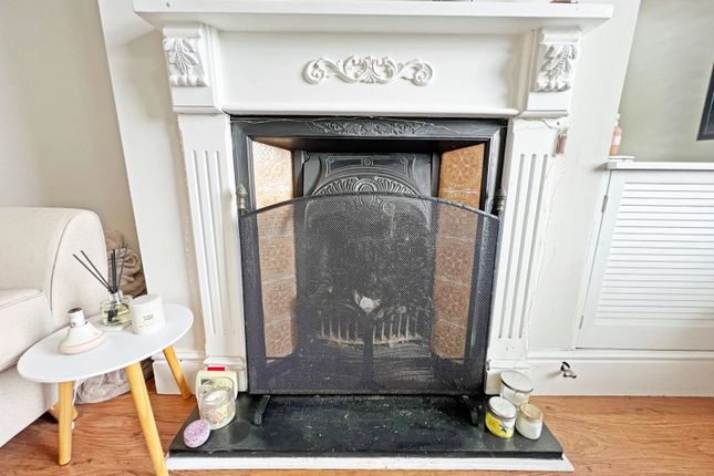14, Strutt Road, Hinckley photo 4