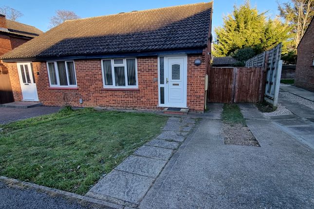 Thumbnail Bungalow to rent in Browning Drive, Hitchin