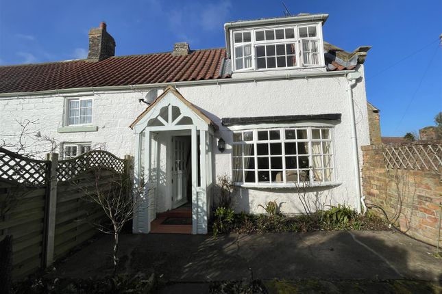 Thumbnail Cottage to rent in Mount Pleasant, Scalby, Scarborough