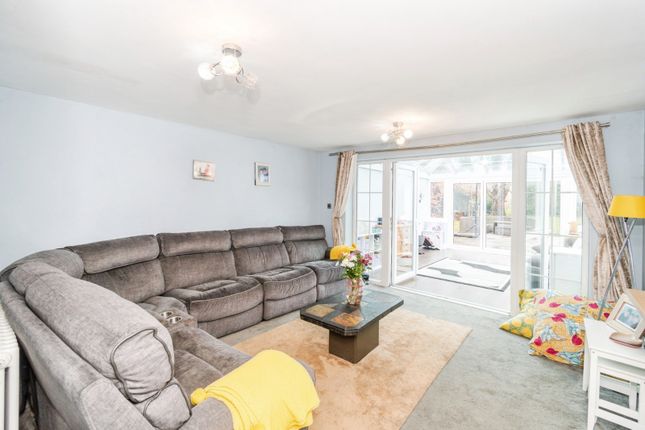 1, Bury Farm Cottage, Marchwood photo 4