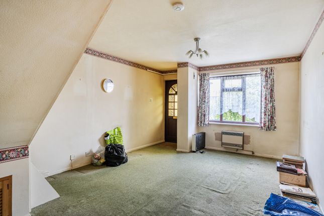 15, York Close, South Glos photo 2