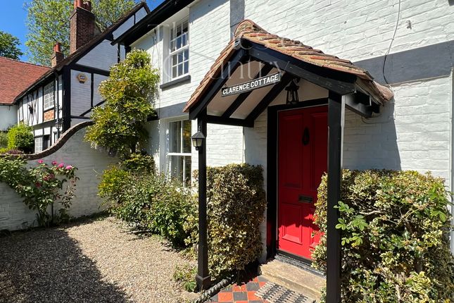 Clarence Cottage, Bourne End photo 3