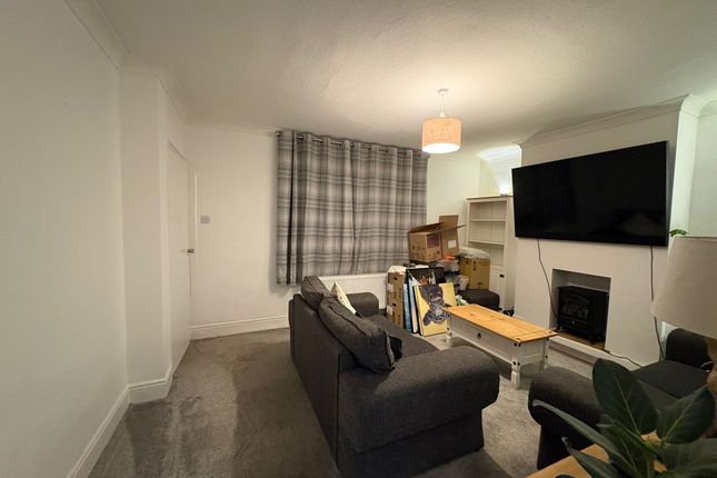 Copy of 52 Stowupland Street, Stowmarket photo 3