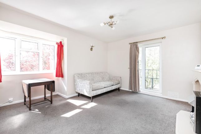 Flat to rent in Elmhurst Estate, Batheaston, Bath