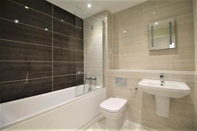 Flat 2 Belgravia Mansions,, Frimley Road, Surrey photo 2