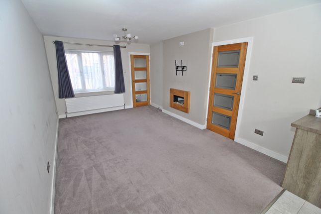 10a Maulden Road, Flitwick, Bedfordshire photo 4