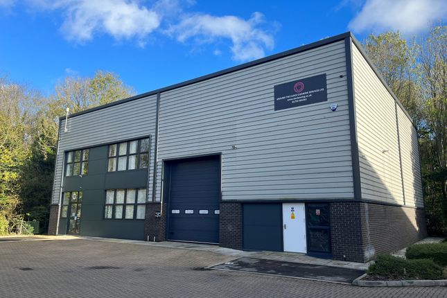 Industrial to let in Unit 18 Woodside, South Marston Park, Swindon