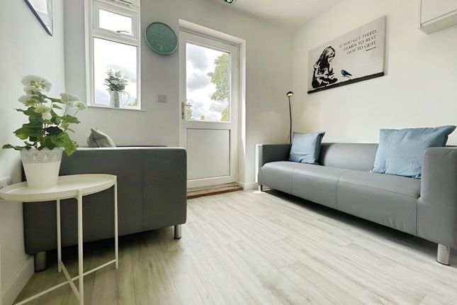 Room 1, 27, Calthorpe Road, NORWICH photo 4