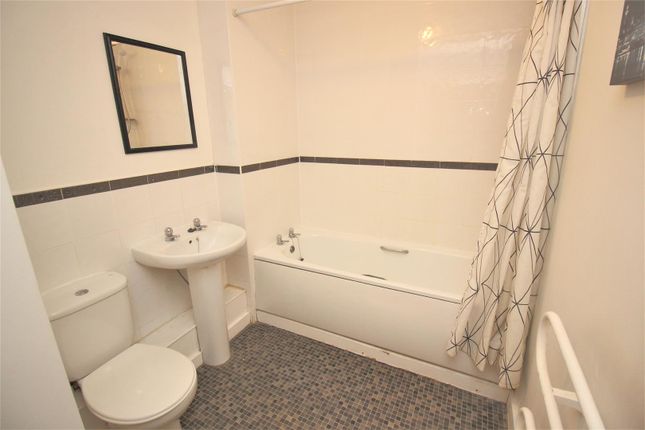 Flat for sale in Woodsome Park, Gateacre