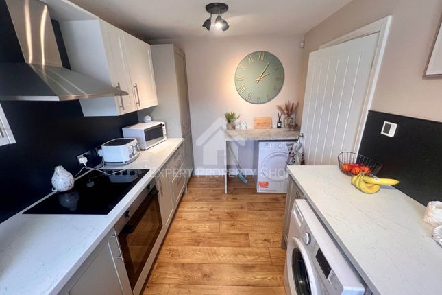 69, Cresswell Road, Chesterfield photo 4