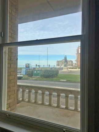 Flat 48, Kings House, Queens Gardens, Hove photo 4