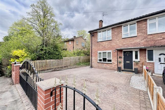 Thumbnail Mews house for sale in Farndon Avenue, Hazel Grove, Stockport