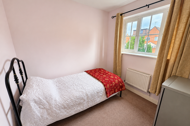 12, New Plant Lane, Burntwood photo 5