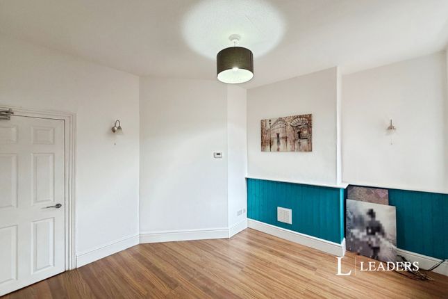 Room 2, 58, South Street, Cheshire photo 3