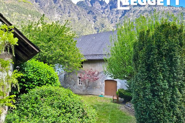 Villa for sale in Entraigues, Isère, Auvergne-Rhône-Alpes