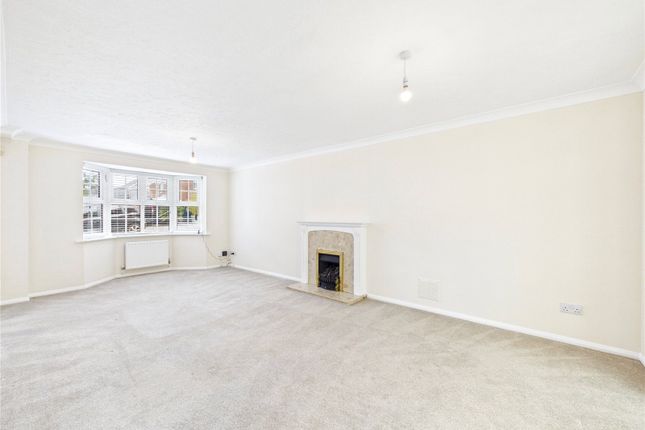 25, Woodrush Road, Ipswich photo 2