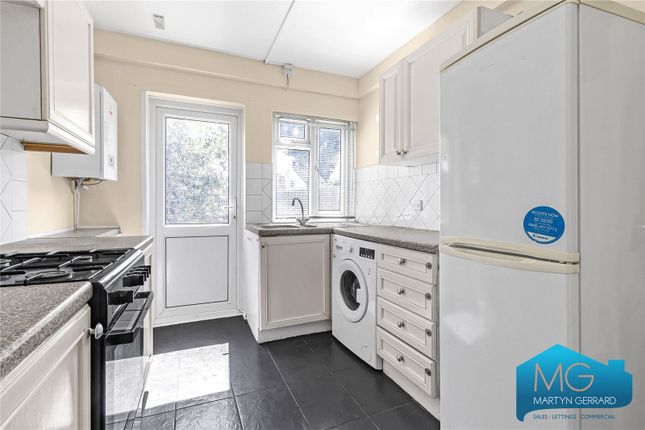 11, Amberley House,, Warwick Road, Barnet photo 4