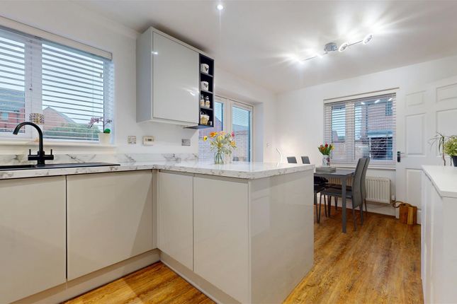 1, Penning Close, Milton Keynes photo 5