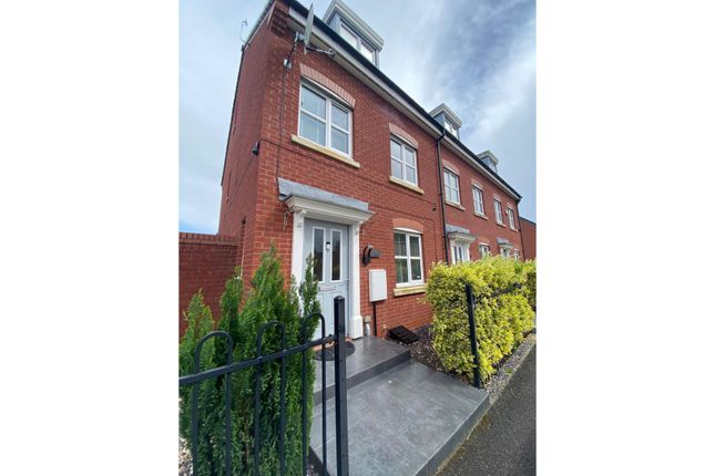 Thumbnail Town house for sale in Falshaw Way, Manchester